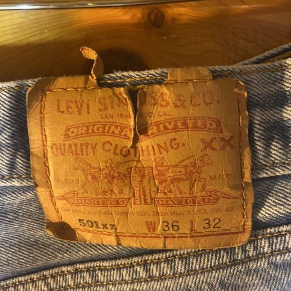 Vintage Levi’s 501 Red Tabs - Picture 10 of 15